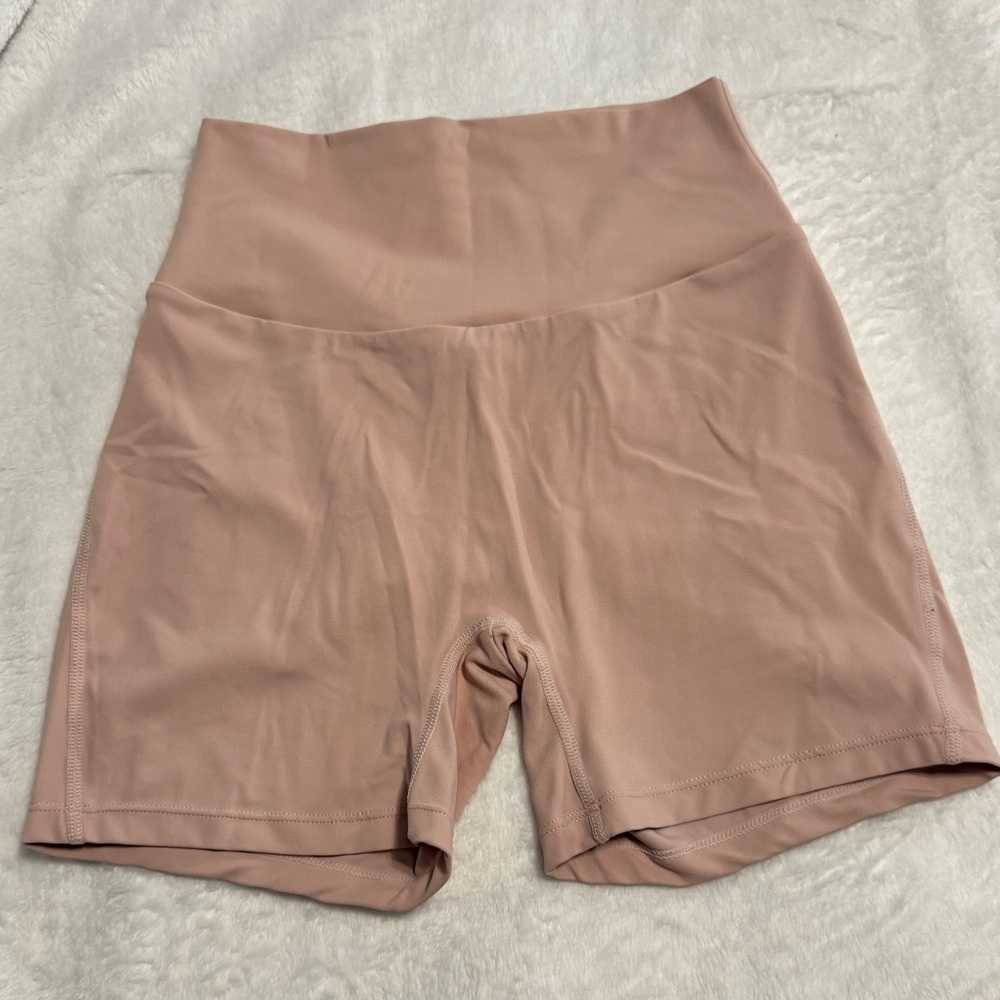 Women's High-Waisted Tan/Light Pink Shorts